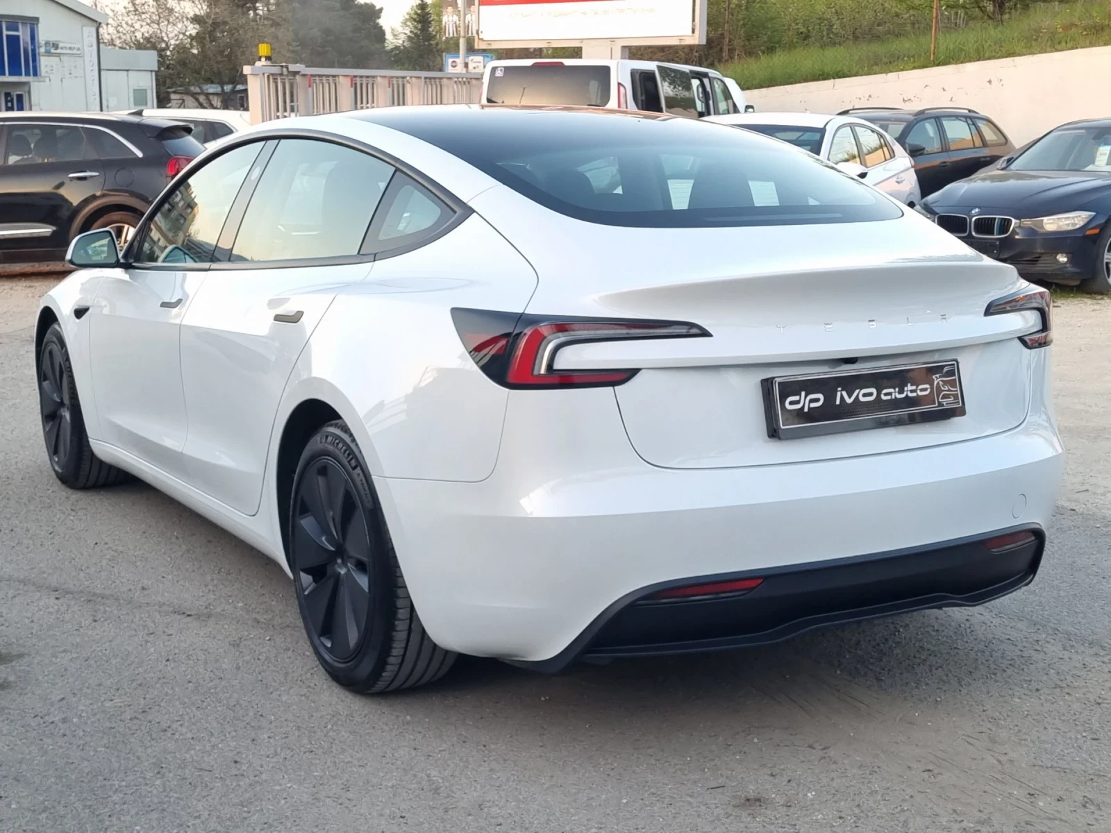 Tesla Model 3 HIGHLAND RWD, снимка 2 - Автомобили и джипове - 54246195