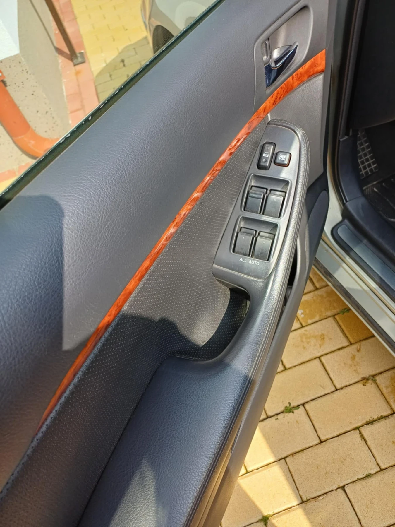 Toyota Avensis | Mobile.bg � ����������� 8