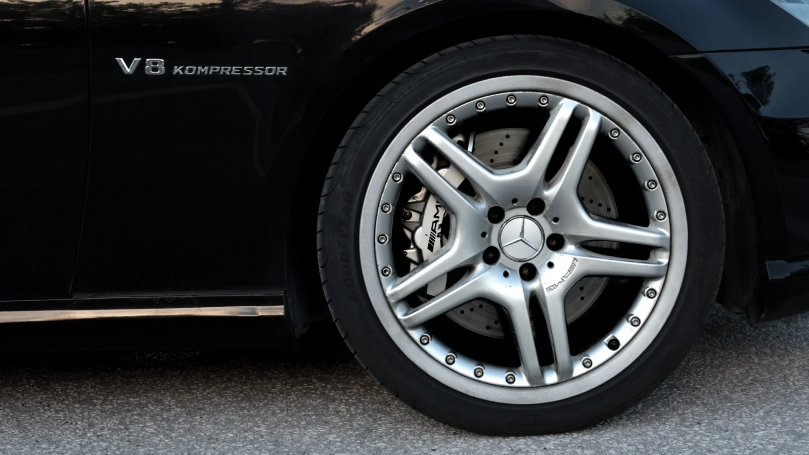 Mercedes-Benz CLS 55 AMG, снимка 6 - Автомобили и джипове - 54840584