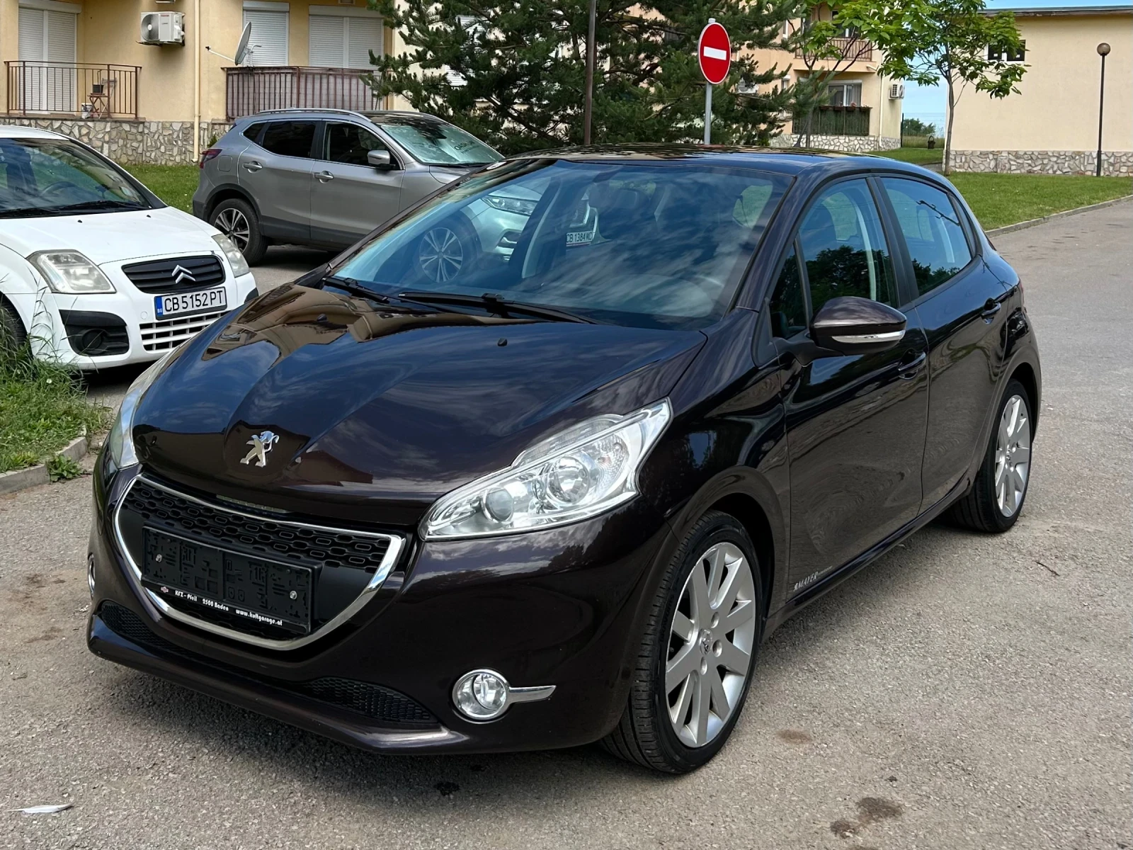 Peugeot 208 1.2i 82ks Evro5