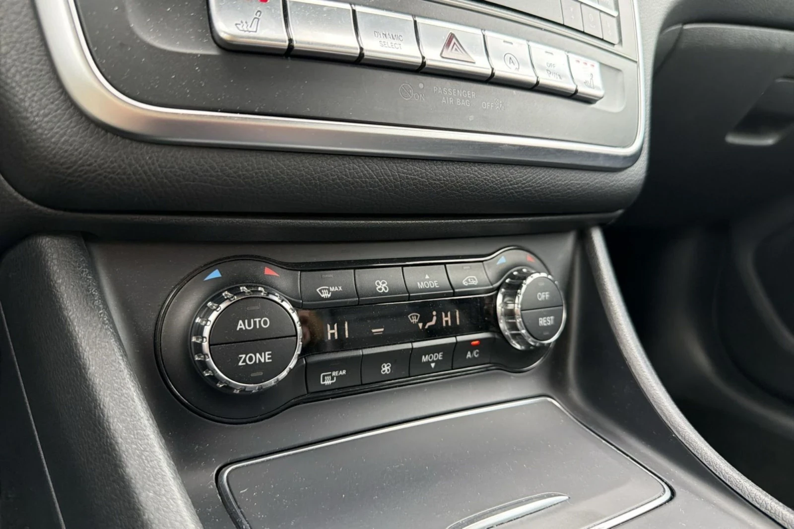 Mercedes-Benz CLA 200 Coupe | 7G-Tronic | 1.6 Petrol 156hp, снимка 14 - Автомобили и джипове - 55250630