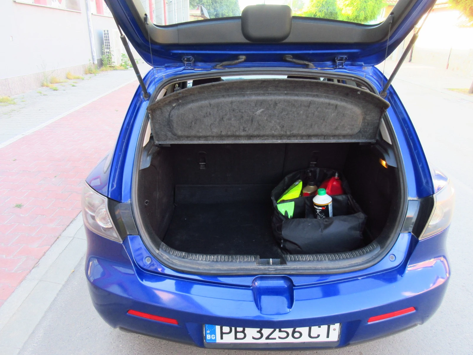 Mazda 3 1.6HDI, снимка 7 - Автомобили и джипове - 55347981