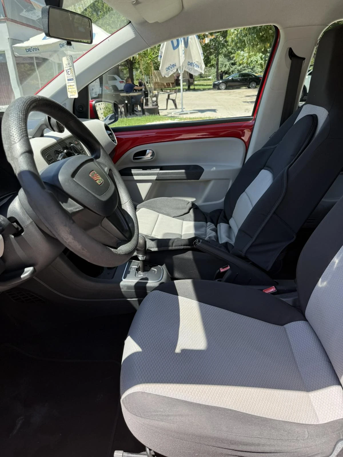 Seat Mii, снимка 9 - Автомобили и джипове - 55779636