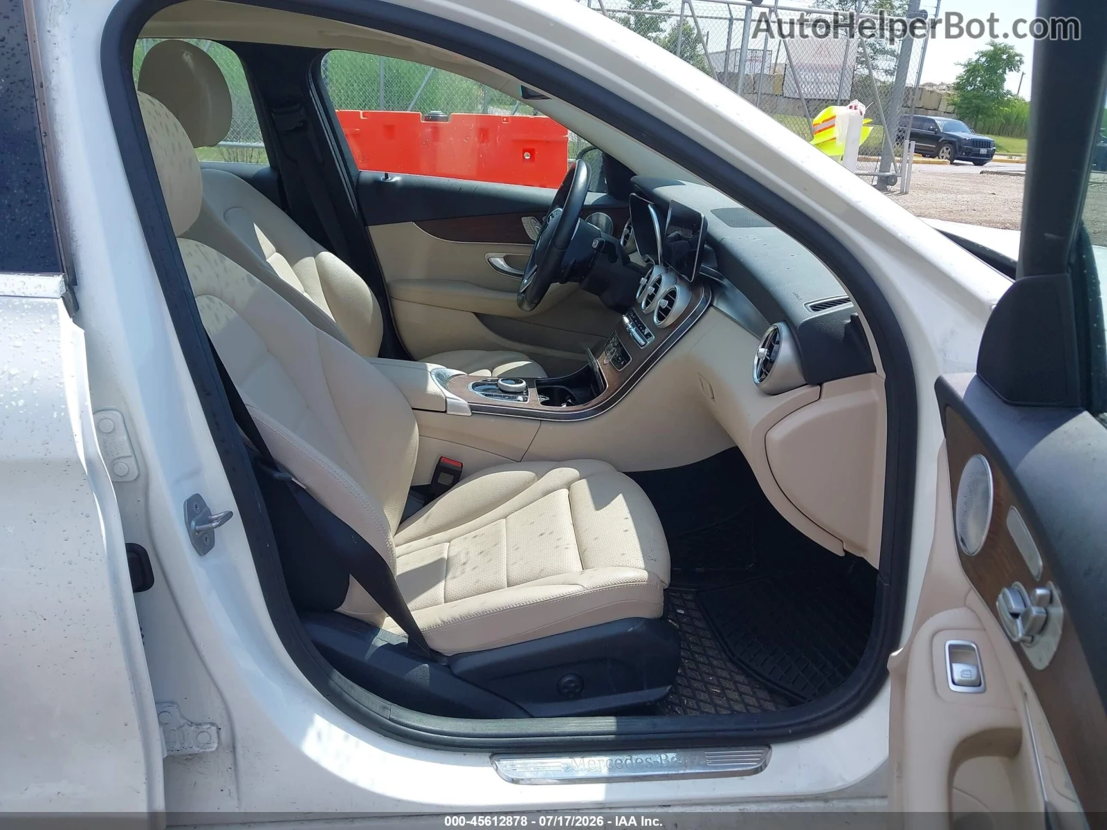 Mercedes-Benz C 300 4matic* Face* Пано* Burmester* Digital* Цена до БГ, снимка 9 - Автомобили и джипове - 55836701