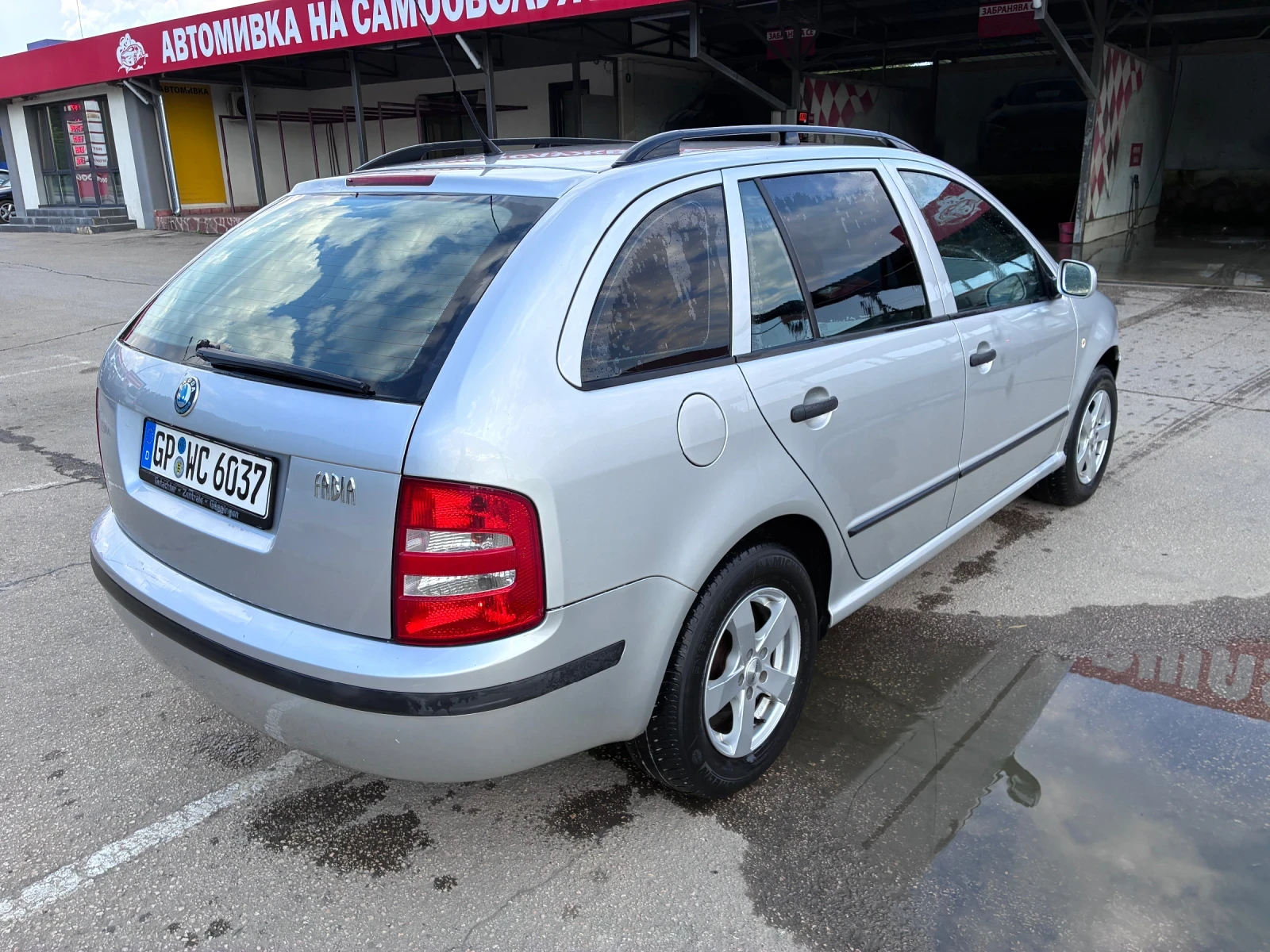 Skoda Fabia, снимка 4 - Автомобили и джипове - 55854608