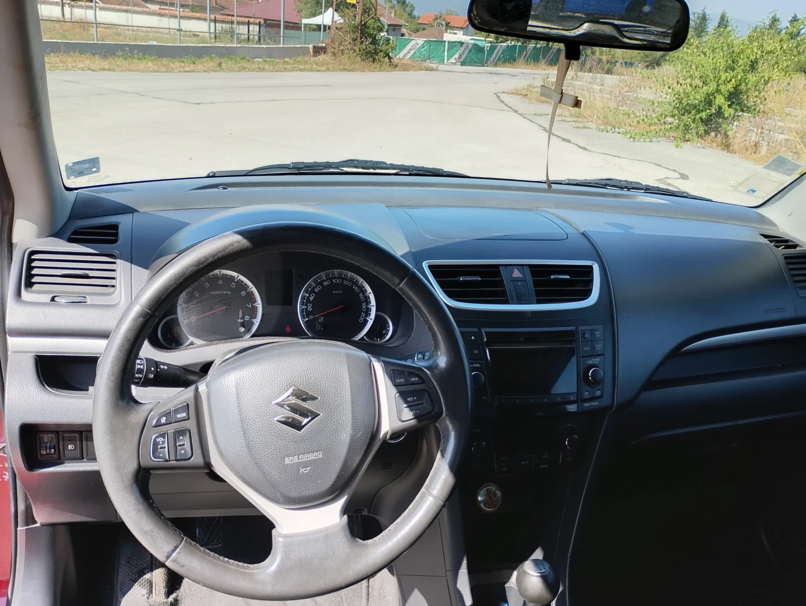 Suzuki Swift 1.2, снимка 6 - Автомобили и джипове - 55937944