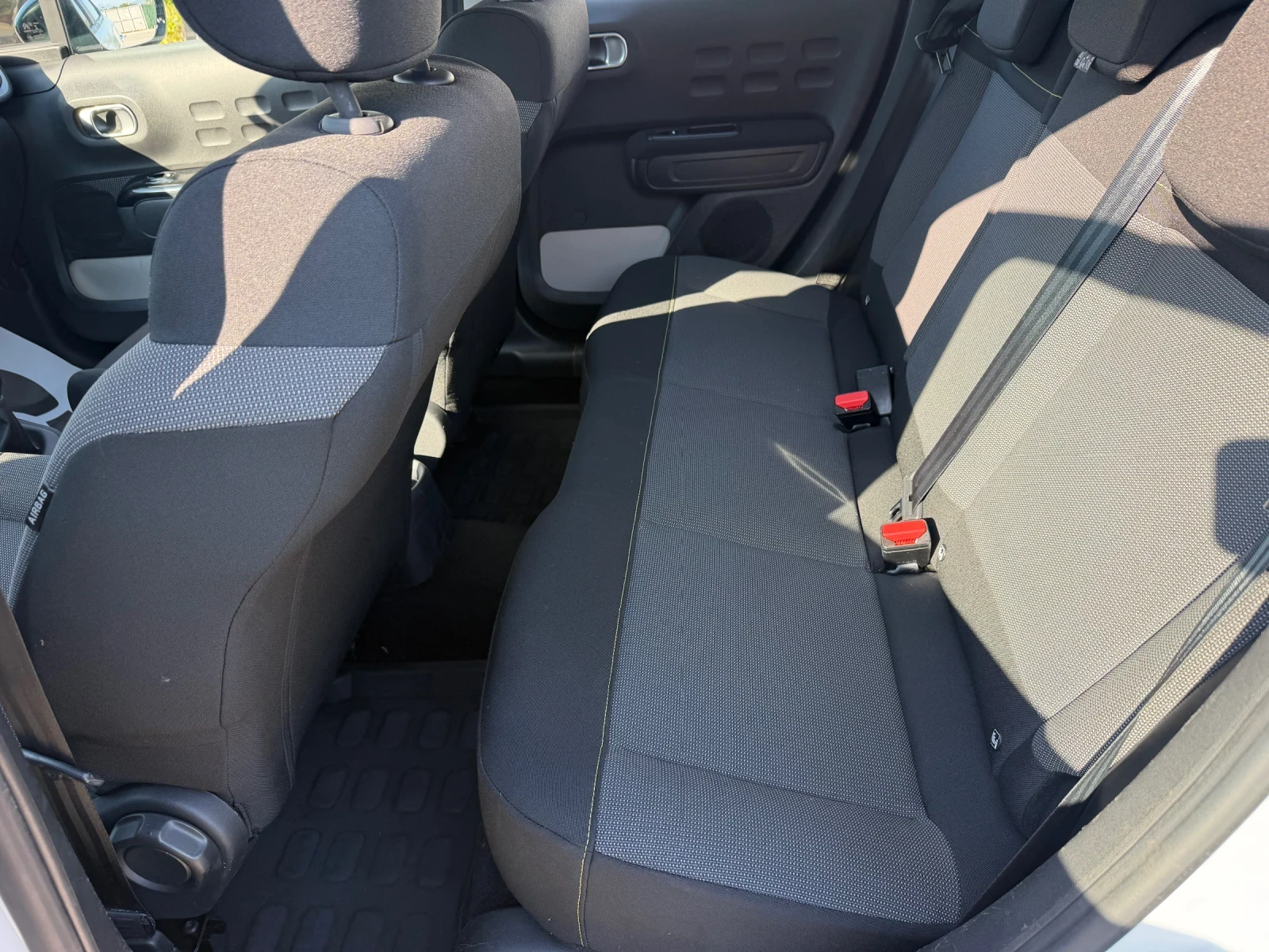 Citroen C3 1.6d/75hp/EVRO6/Service Book/ | Mobile.bg � ����������� 11