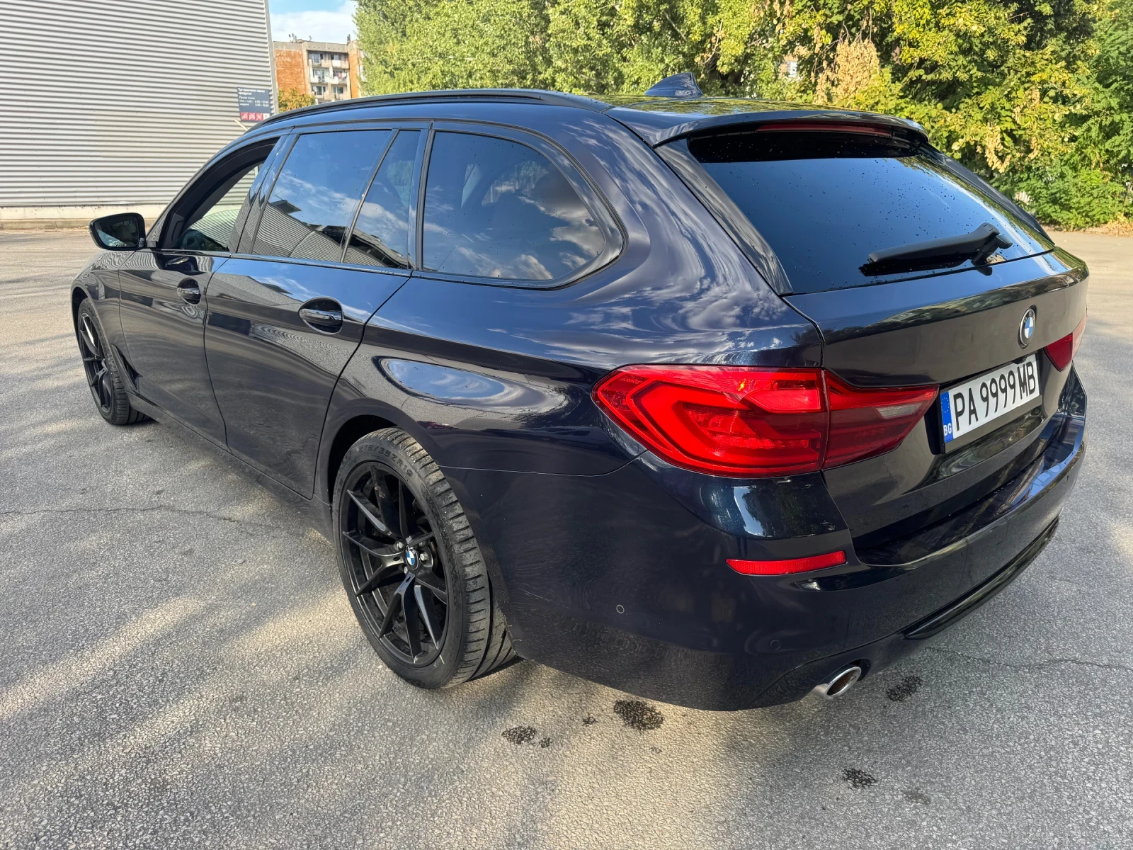 BMW 520 X-drive Luxury, снимка 6 - Автомобили и джипове - 56259786