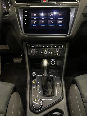 VW Tiguan 2.0TDI 4MOTION R-LINE NAVI PECHKA KAMERA Panorama - 59900 лв. - 95091275 13