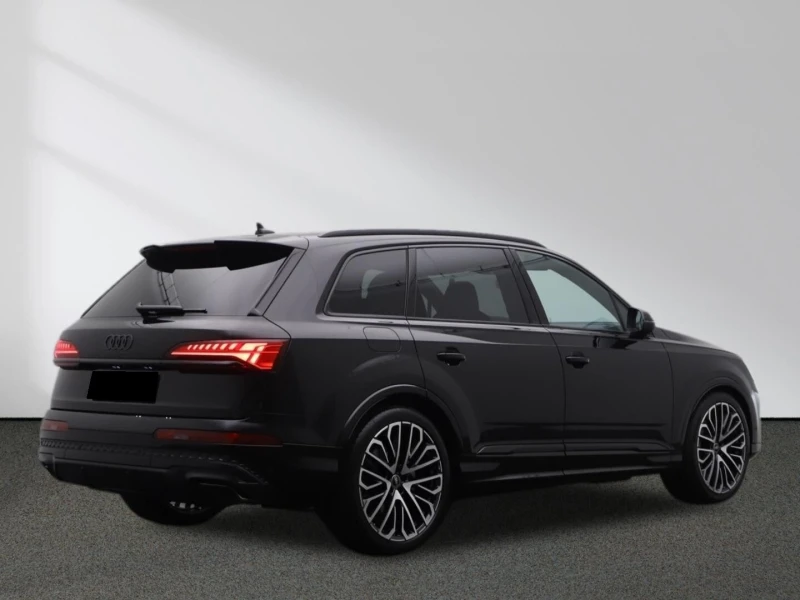 Audi Q7 55 TFSIe/FACELIFT/PLUG-IN/S-LINE/B&O/PANO/BLACK OP, снимка 7 - Автомобили и джипове - 47230340