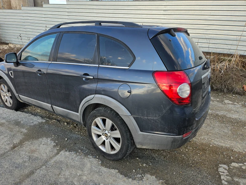 Chevrolet Captiva 2.0 dizel 150ks 2007god 4x4, снимка 7 - Автомобили и джипове - 49385753