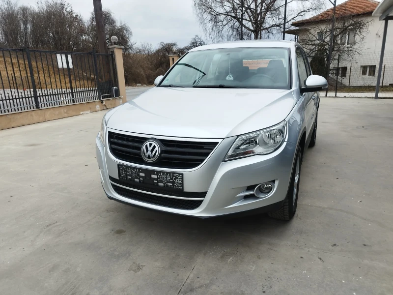 VW Tiguan 2.0TDI, снимка 1 - Автомобили и джипове - 49454279