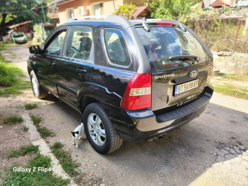 Kia Sportage 2.0 CRDi 4х4 АВТОМАТ, снимка 6 - Автомобили и джипове - 51785895