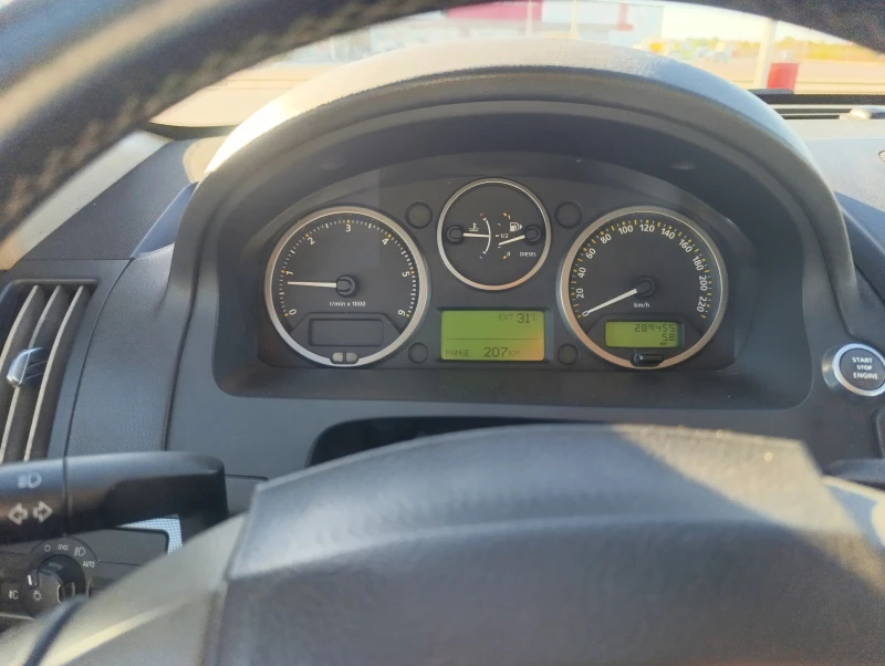 Land Rover Freelander HSE TD4, снимка 12 - Автомобили и джипове - 52485955