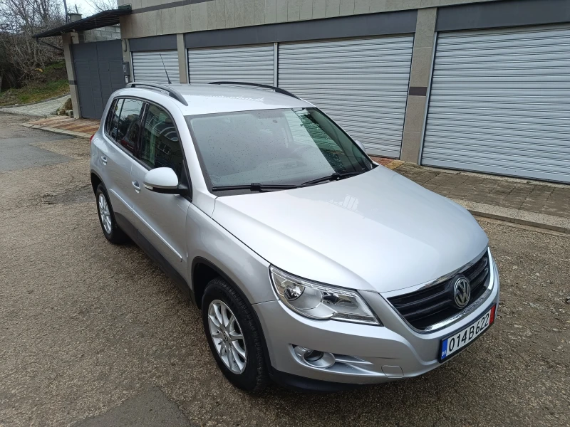 VW Tiguan 2.0TDI 140к.с 4x4, снимка 3 - Автомобили и джипове - 53275768