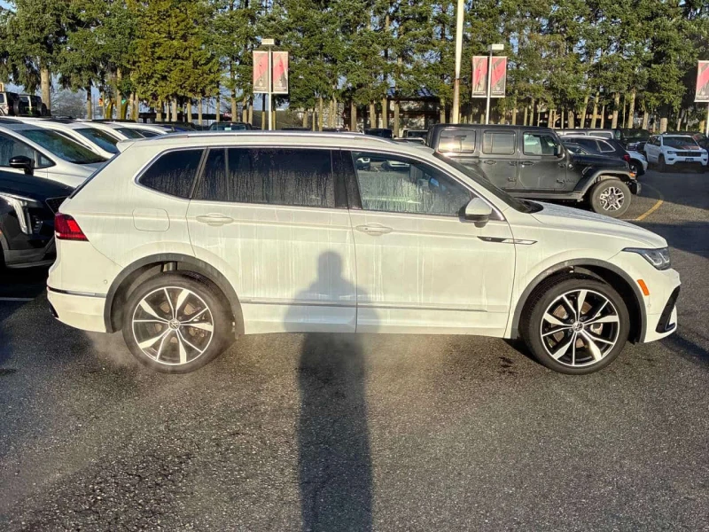 VW Tiguan Highline R Line/Кожа/Панорама/Подгрев+ обдух/Клип, снимка 4 - Автомобили и джипове - 53591071