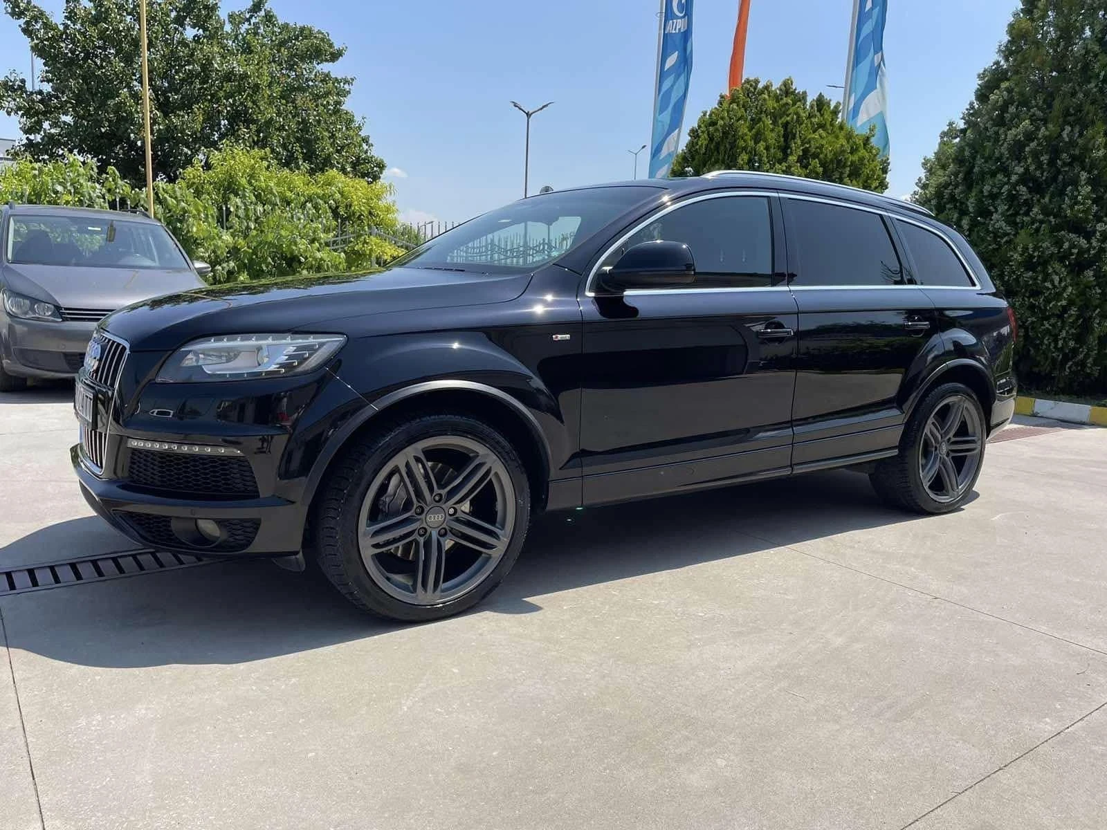 Audi Q7  4.2 TDI S line  - изображение 7