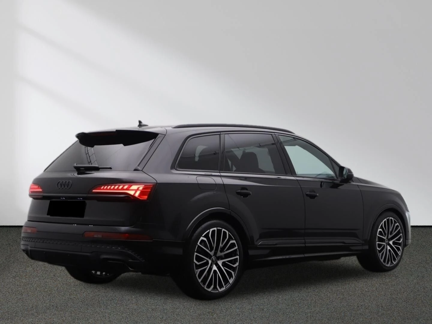 Audi Q7 55 TFSIe/FACELIFT/PLUG-IN/S-LINE/B&O/PANO/BLACK OP - изображение 7