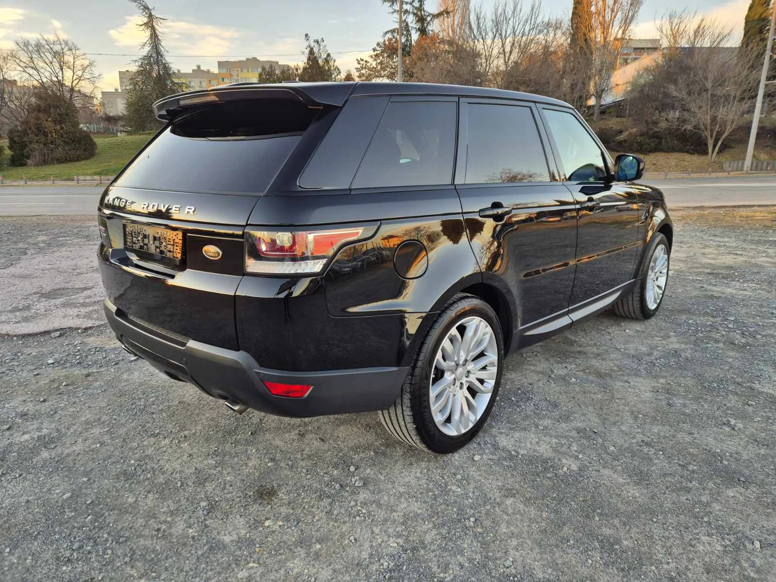 Land Rover Range Rover Sport 3.0d HSE - изображение 5