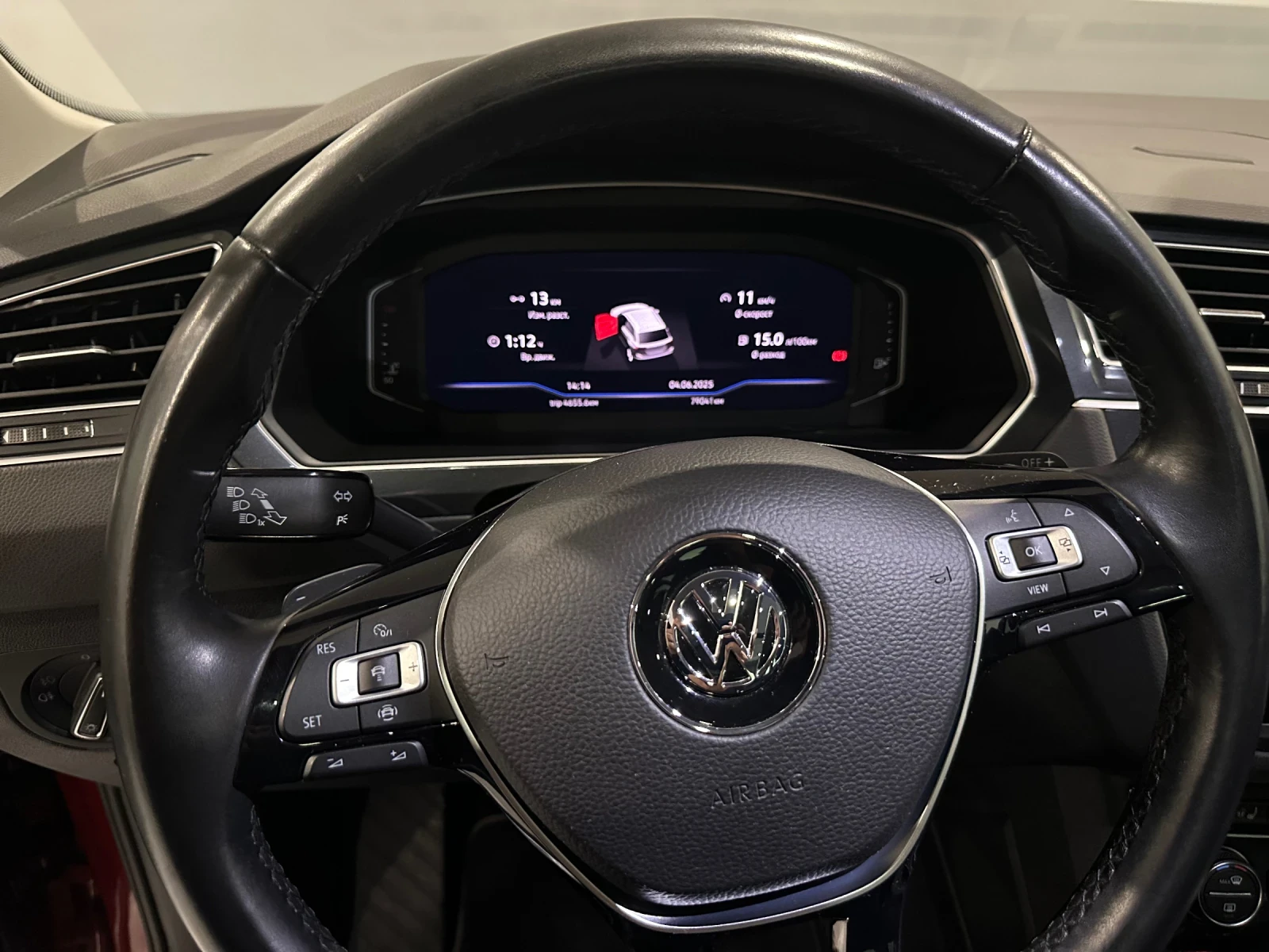 VW Tiguan 2.0TDI 4MOTION R-LINE NAVI PECHKA KAMERA Panorama | Mobile.bg   17