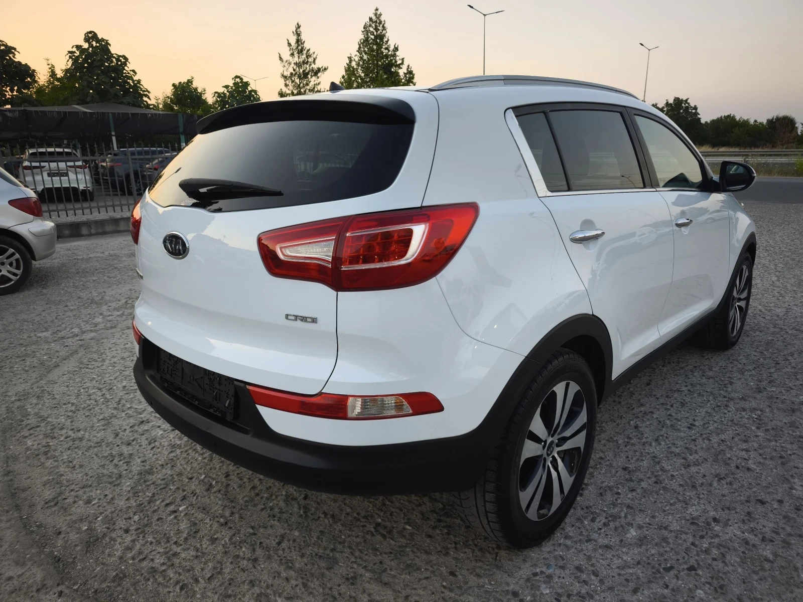 Kia Sportage 1.7CRDI КОЖА ПАНОРАМА !!!! - изображение 4