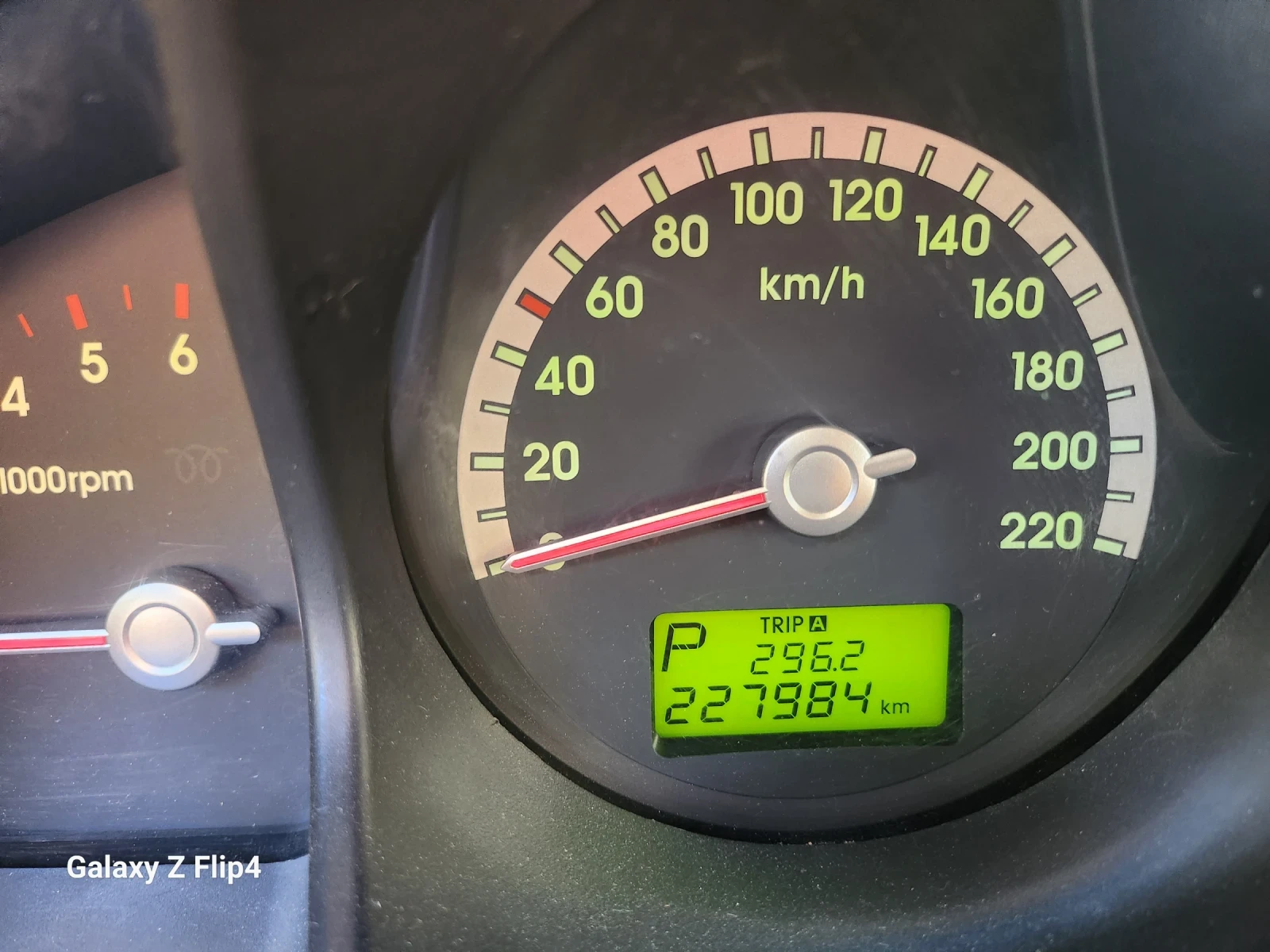 Kia Sportage 2.0 CRDi АВТОМАТ - изображение 2