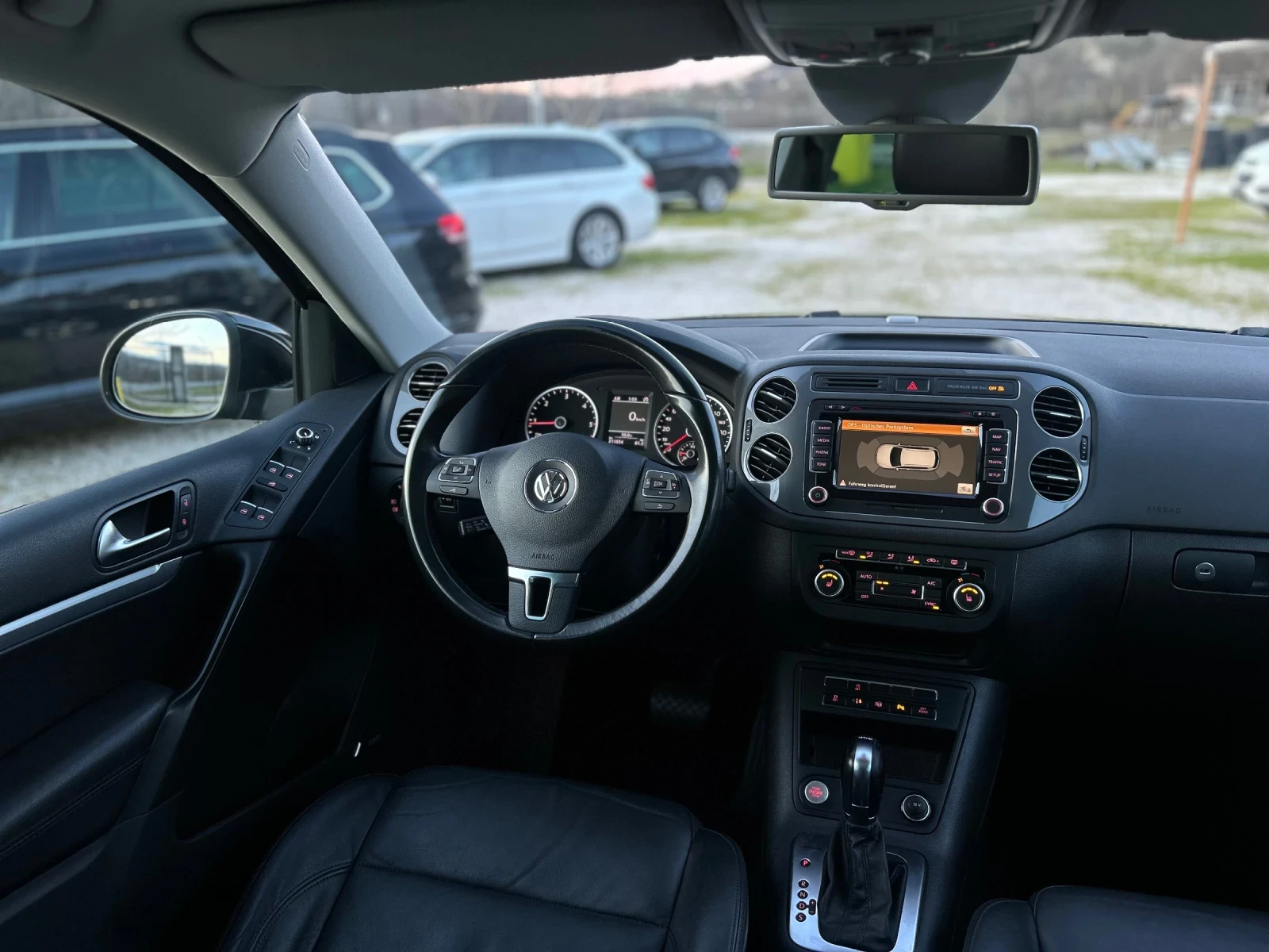 VW Tiguan 2.0TDI R LINE XENON LED NAVI KEYLESS PANO 4MOTION - изображение 7