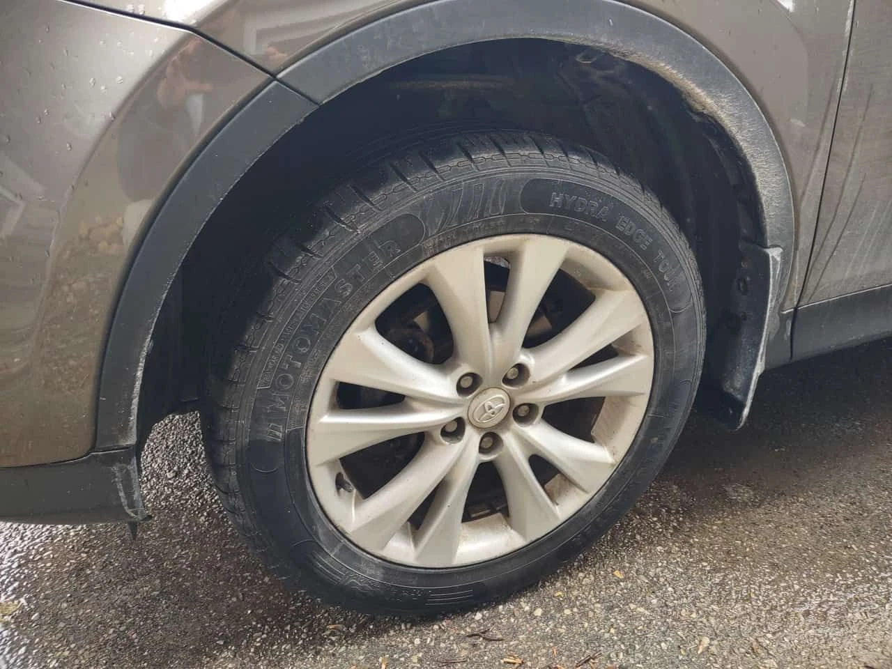 Toyota Rav4 * Limited * 2 КЛЮЧА* PANO* KEYLESS* ПОДГРЕВ* , снимка 7 - Автомобили и джипове - 54109009