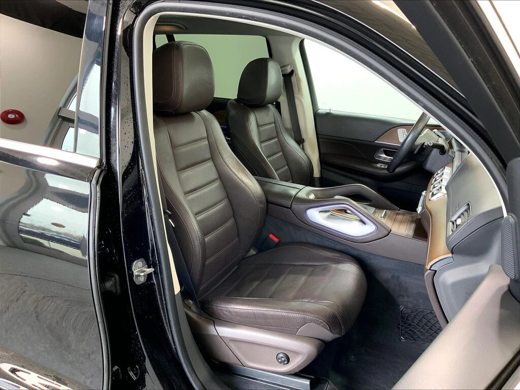 Mercedes-Benz GLS burmester* multibeam led* Parking Assist, снимка 11 - Автомобили и джипове - 54162012