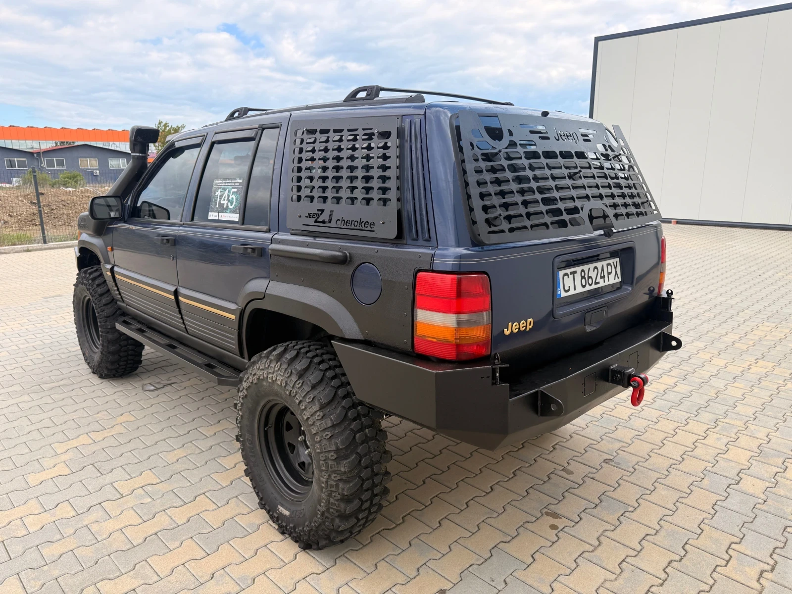 Jeep Grand cherokee, снимка 3 - Автомобили и джипове - 54416137