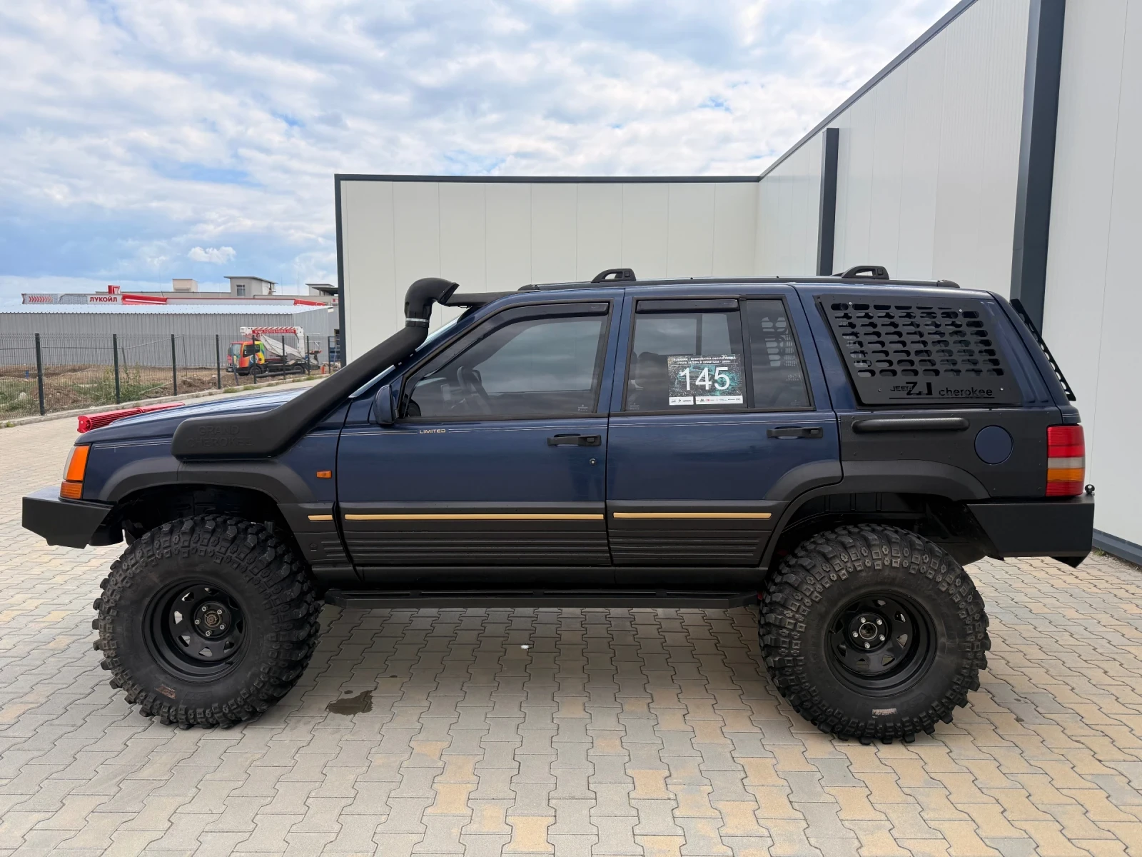 Jeep Grand cherokee, снимка 2 - Автомобили и джипове - 54416137