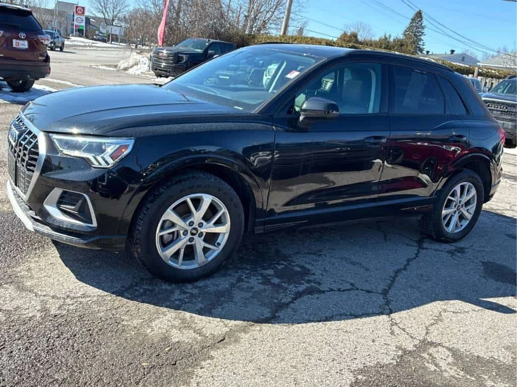 Audi Q3 /CAMERA/ПОДГРЕВИ/LED/АВТОКРЕДИТ , снимка 2 - Автомобили и джипове - 54549299