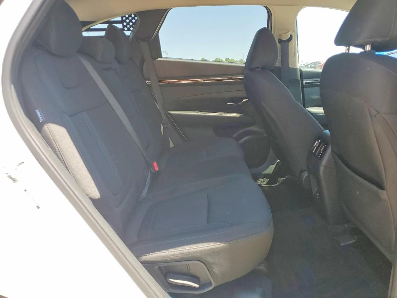 Hyundai Tucson 2.5l Sel, снимка 11 - Автомобили и джипове - 55092297