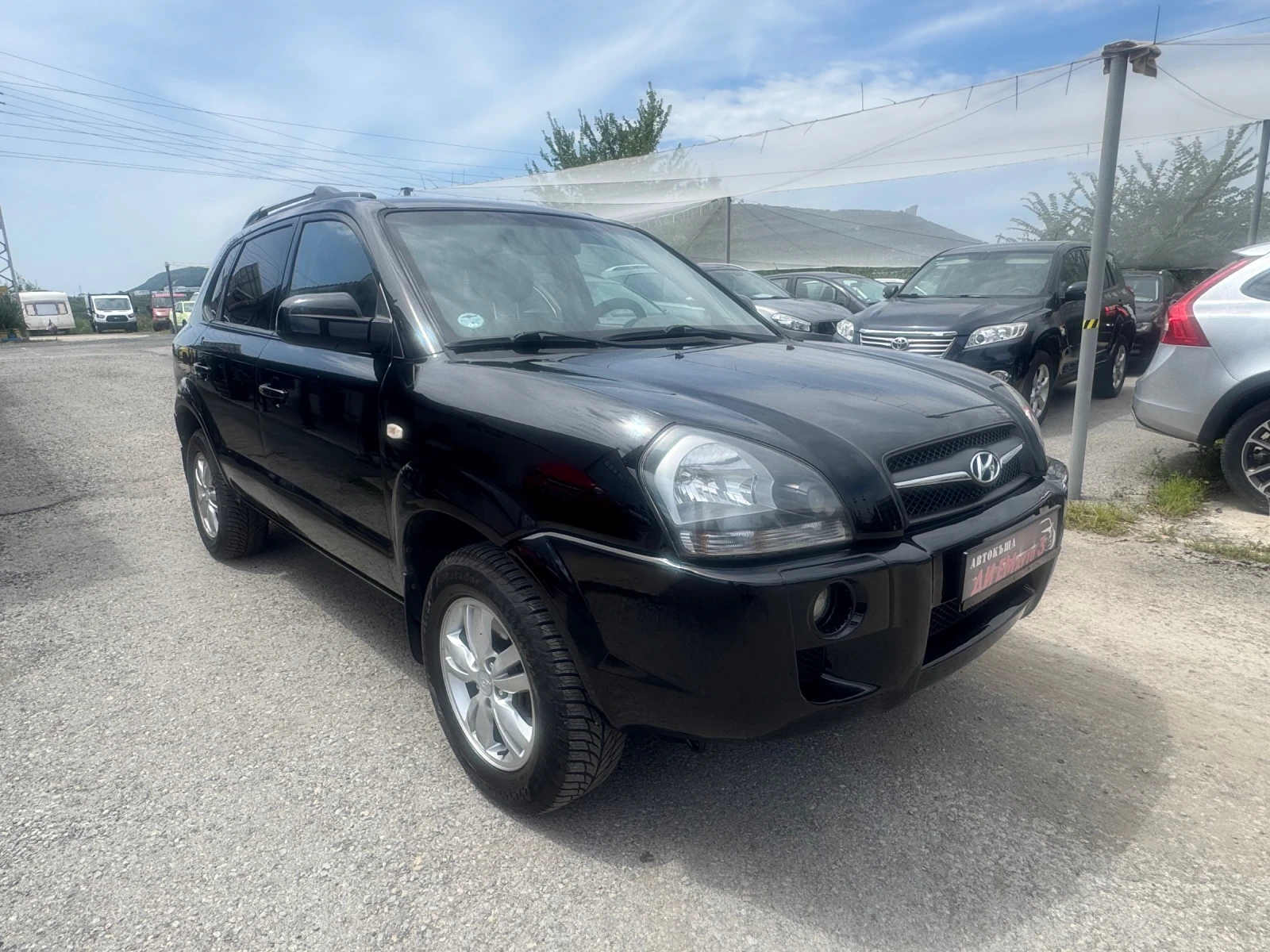 Hyundai Tucson 2, 0 бензин/газ 4х4, снимка 3 - Автомобили и джипове - 55434424