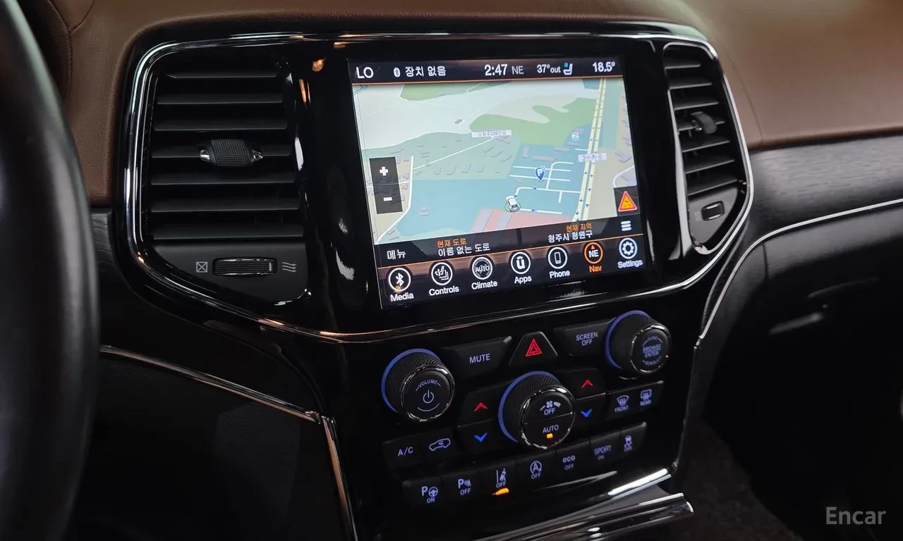 Jeep Grand cherokee SUMMIT | ОБДУХ| AIR| NAPPA| Harman Kardon, снимка 15 - Автомобили и джипове - 55588362