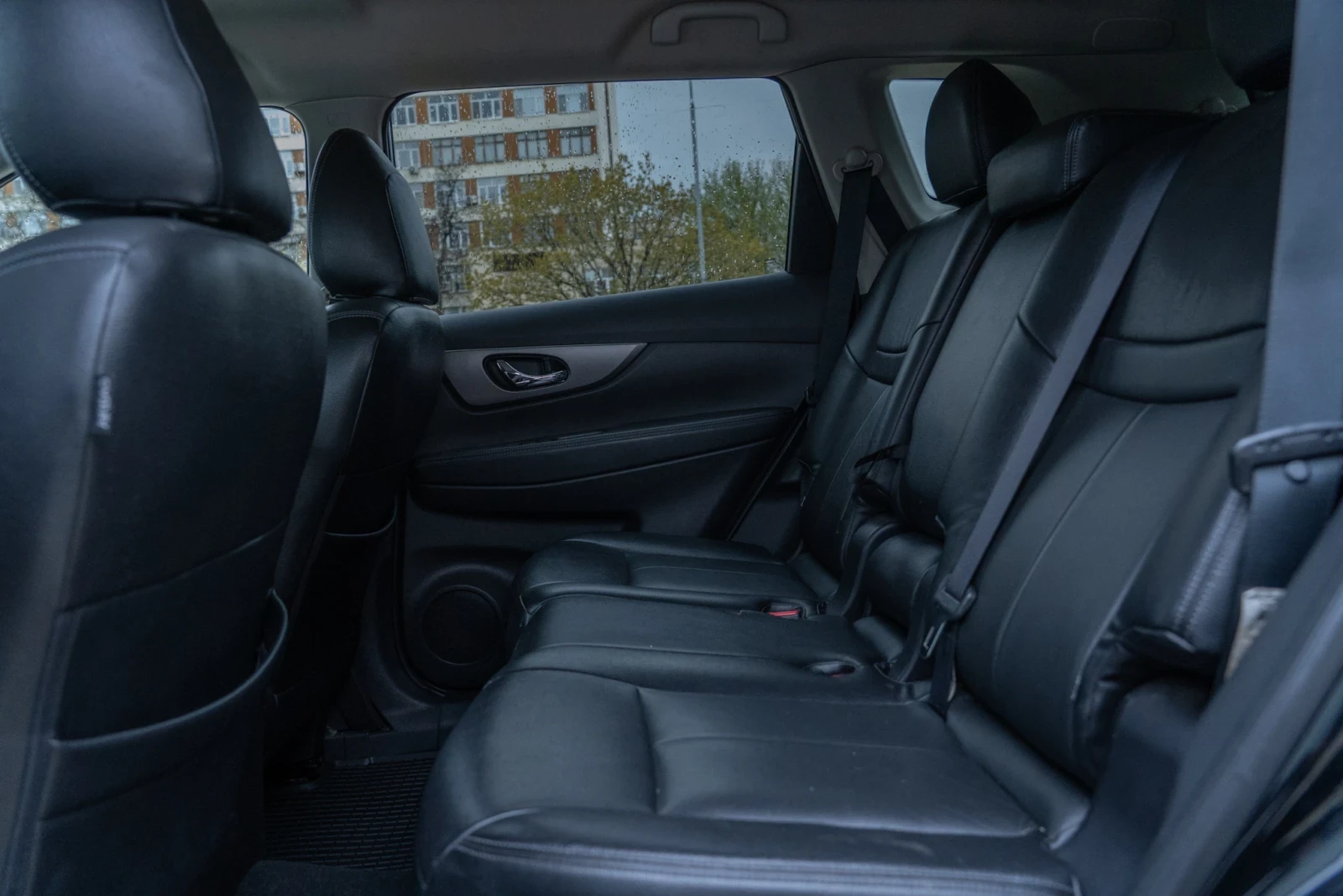 Nissan Rogue SPORT, снимка 8 - Автомобили и джипове - 55730474
