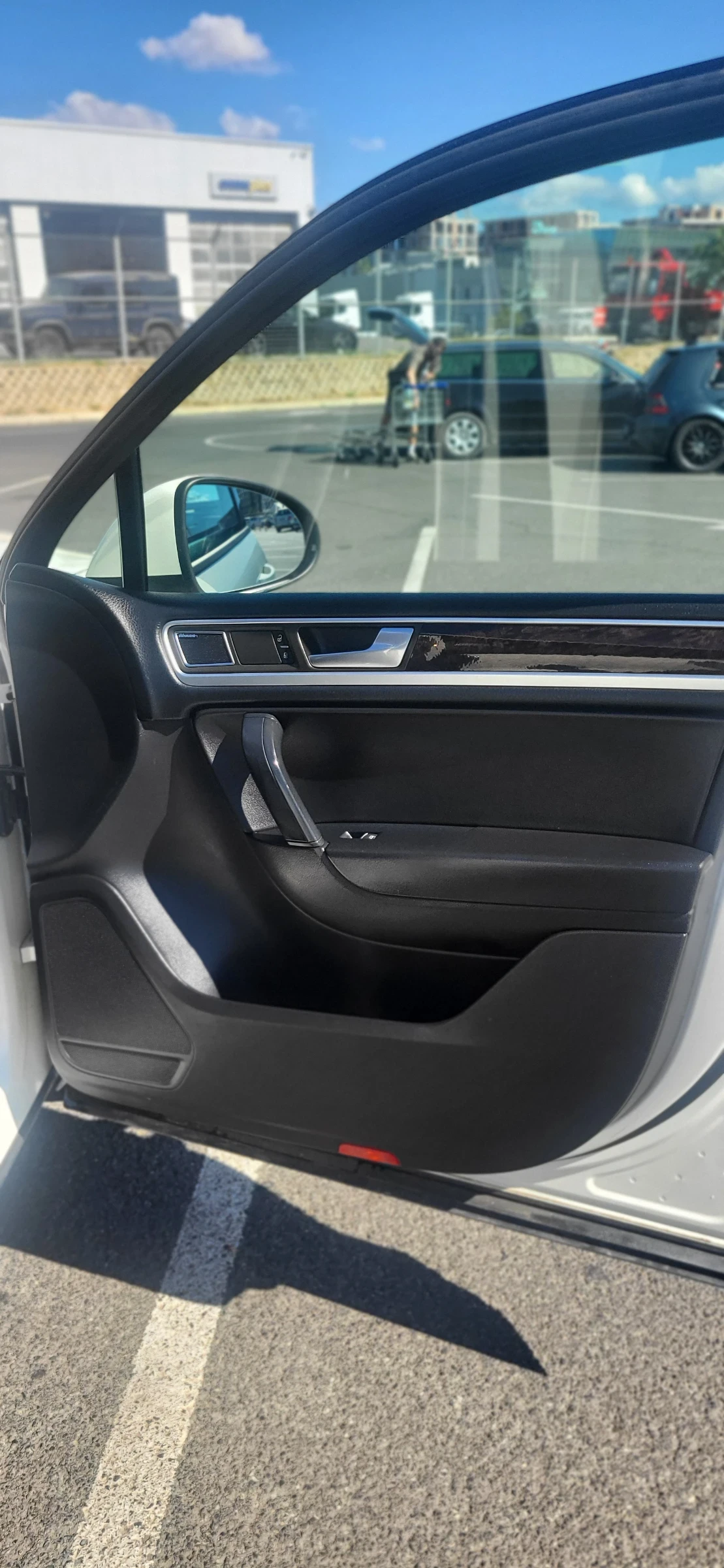 VW Touareg З.0 V6 blue moution, снимка 15 - Автомобили и джипове - 55989144