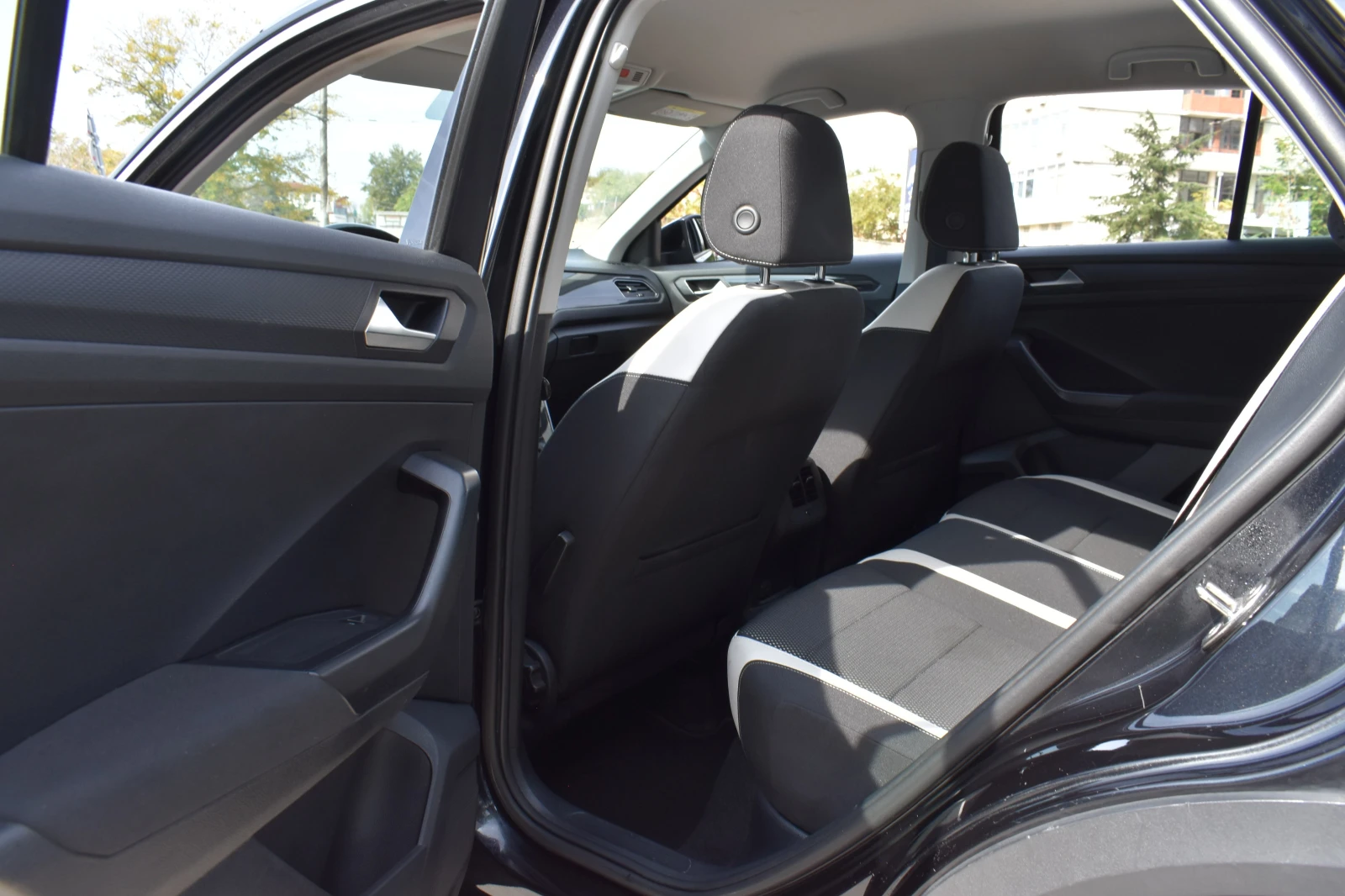 VW T-Roc 2.0�DI* HIGHLINE* FACELIFT* DIGITAL | Mobile.bg � ����������� 10