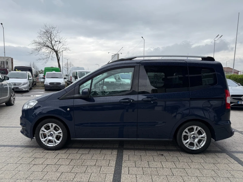 Ford Tourneo Courier 1.5TDCI Климатик , снимка 4 - Бусове и автобуси - 49722767