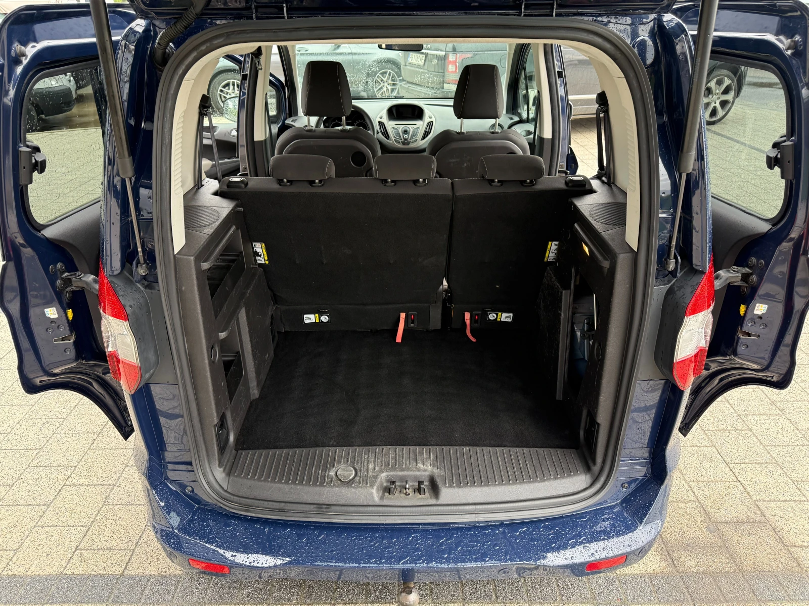Ford Tourneo Courier 1.5TDCI   | Mobile.bg   14