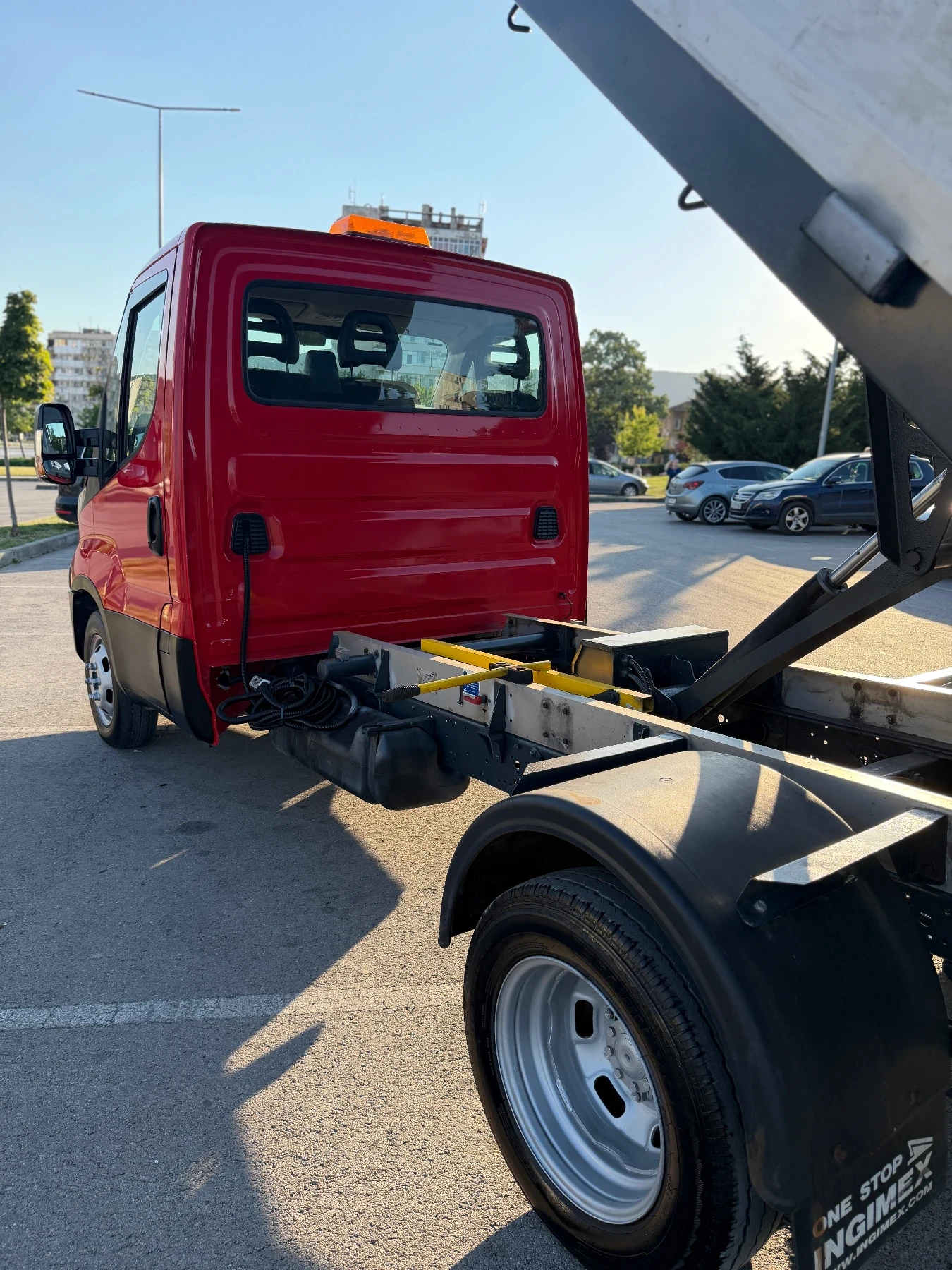 Iveco Daily 2.3 130к.с. 6 скорости Регистриран, снимка 11 - Бусове и автобуси - 54983406