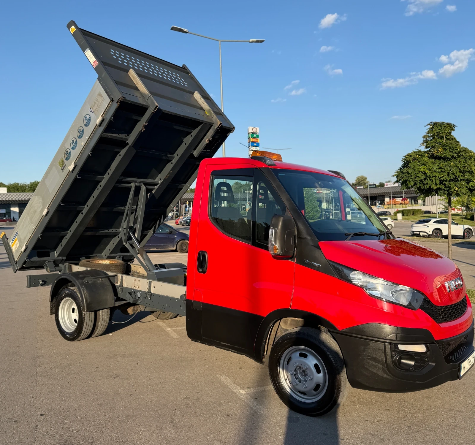 Iveco Daily 2.3 130к.с. 6 скорости Регистриран, снимка 9 - Бусове и автобуси - 54983406