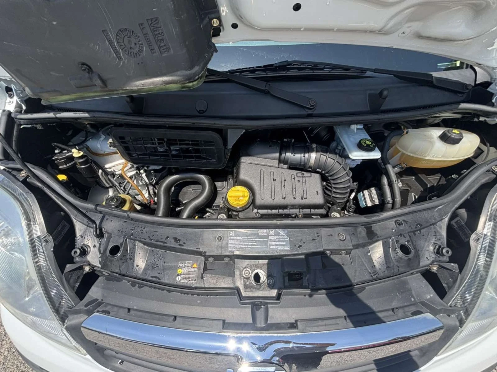 Opel Vivaro 2.0 CDTI, снимка 13 - Бусове и автобуси - 55332803