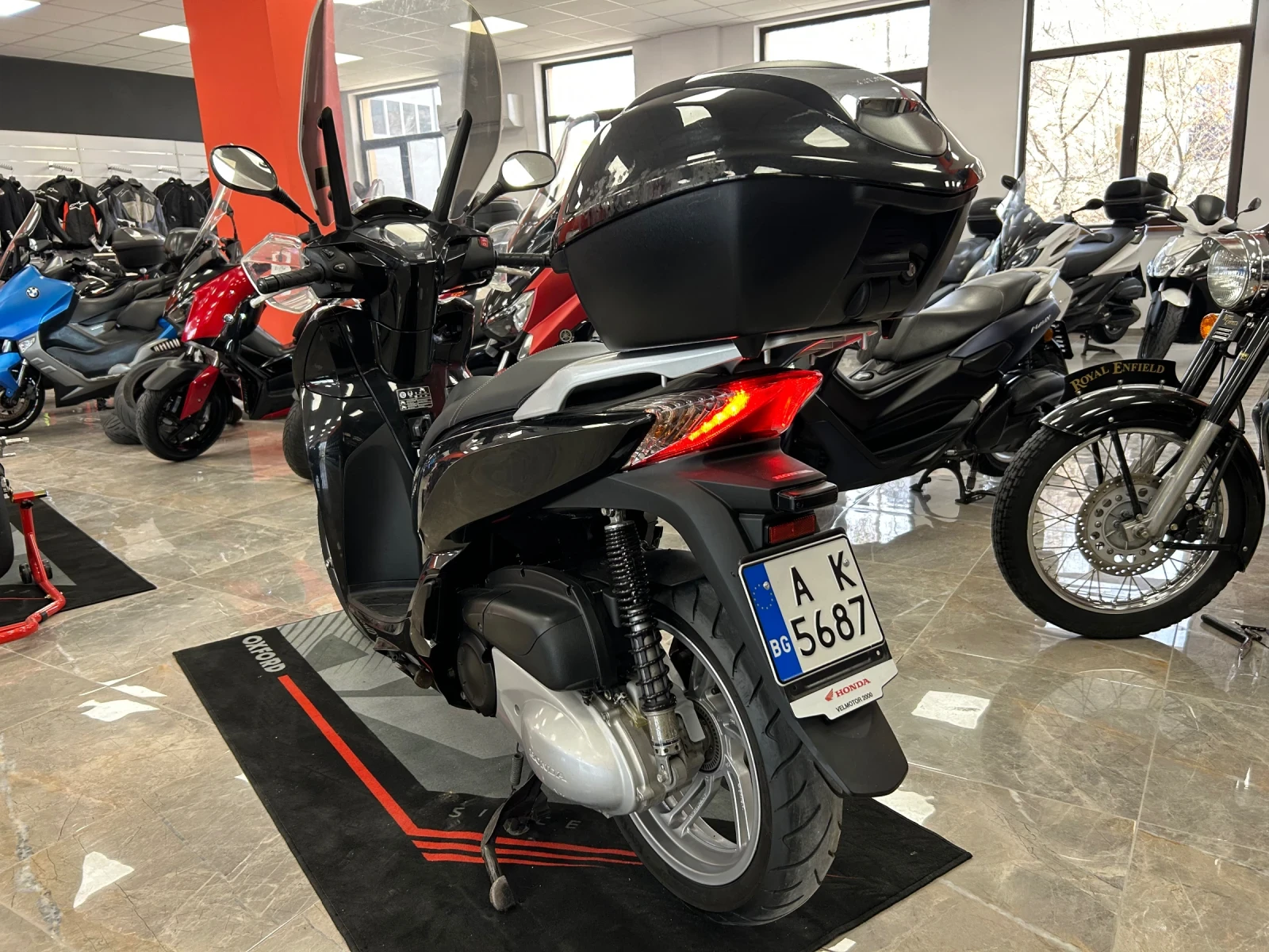 Honda Sh 300 ABS - изображение 6