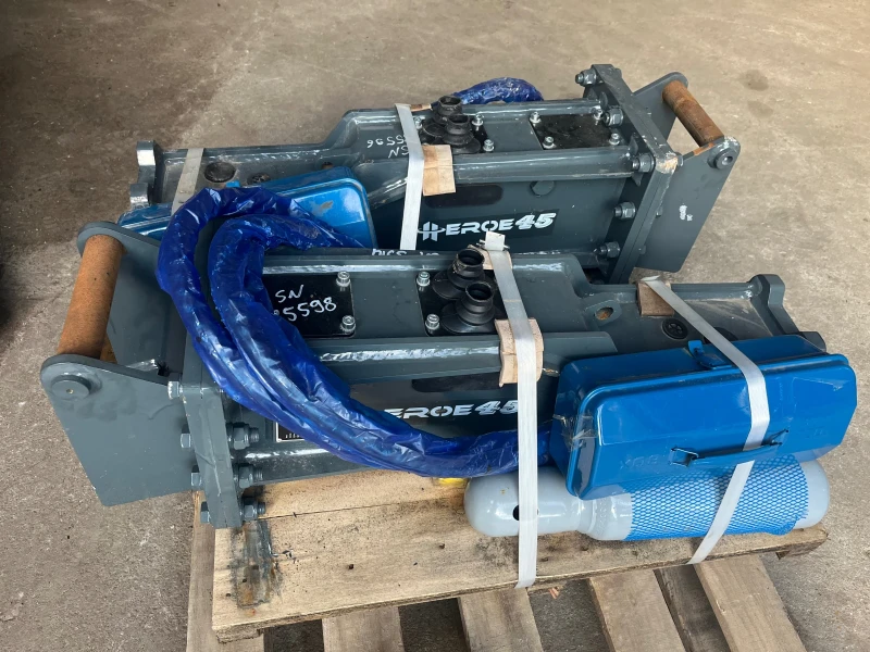 Багер Друга марка  чук  90 , 165  кг, снимка 2 - Индустриална техника - 46599677