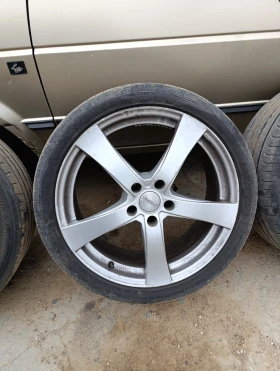 Гуми с джанти 255/35R19, снимка 4