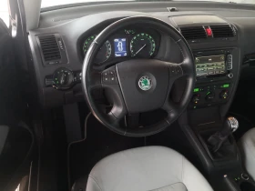 Skoda Octavia 1.8TSi "Laurin & Klement" . Като Нова, снимка 6