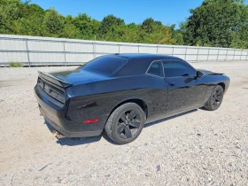 Dodge Challenger 3.6l Sxt, снимка 3
