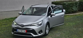 Toyota Avensis 1.8 benzin, безключово, камера, 2019, снимка 1