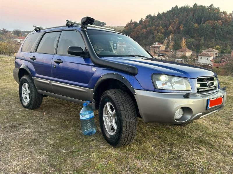 Subaru Forester 2.0 125 с газ , снимка 1 - Автомобили и джипове - 46281513